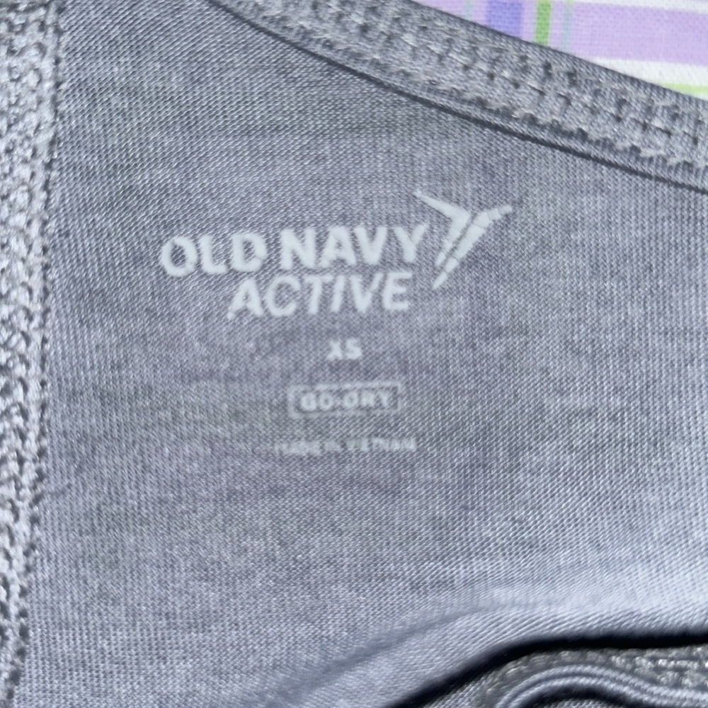Exercise Tank Top - Dry Fit - Picture 3 of 3